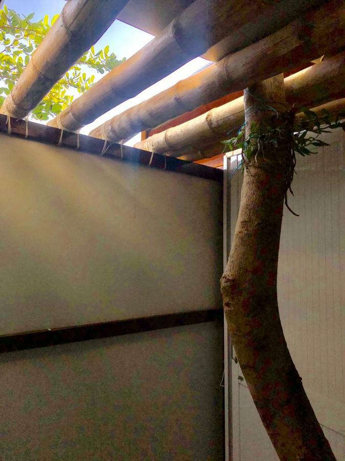 Thanh Nhi Homestay Cam Ranh Exterior foto